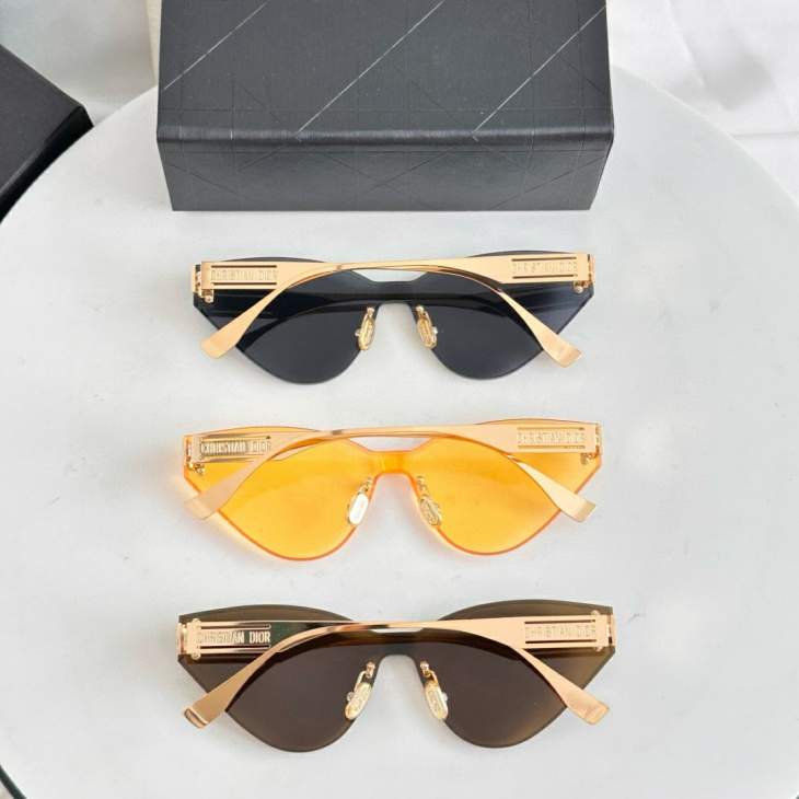 Picture of Dior Sunglasses _SKUfw79398926fw